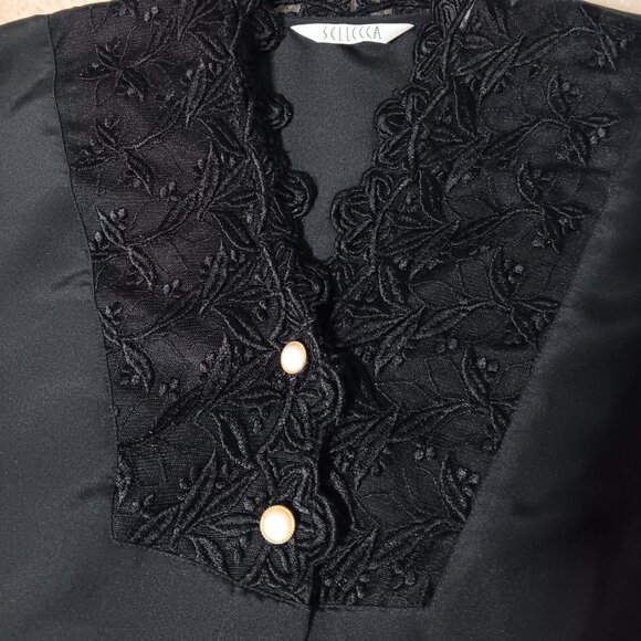 Vintage Black Satin & Lace with white buttons Sellecca brand blouse, size 8 - Picture 4 of 9